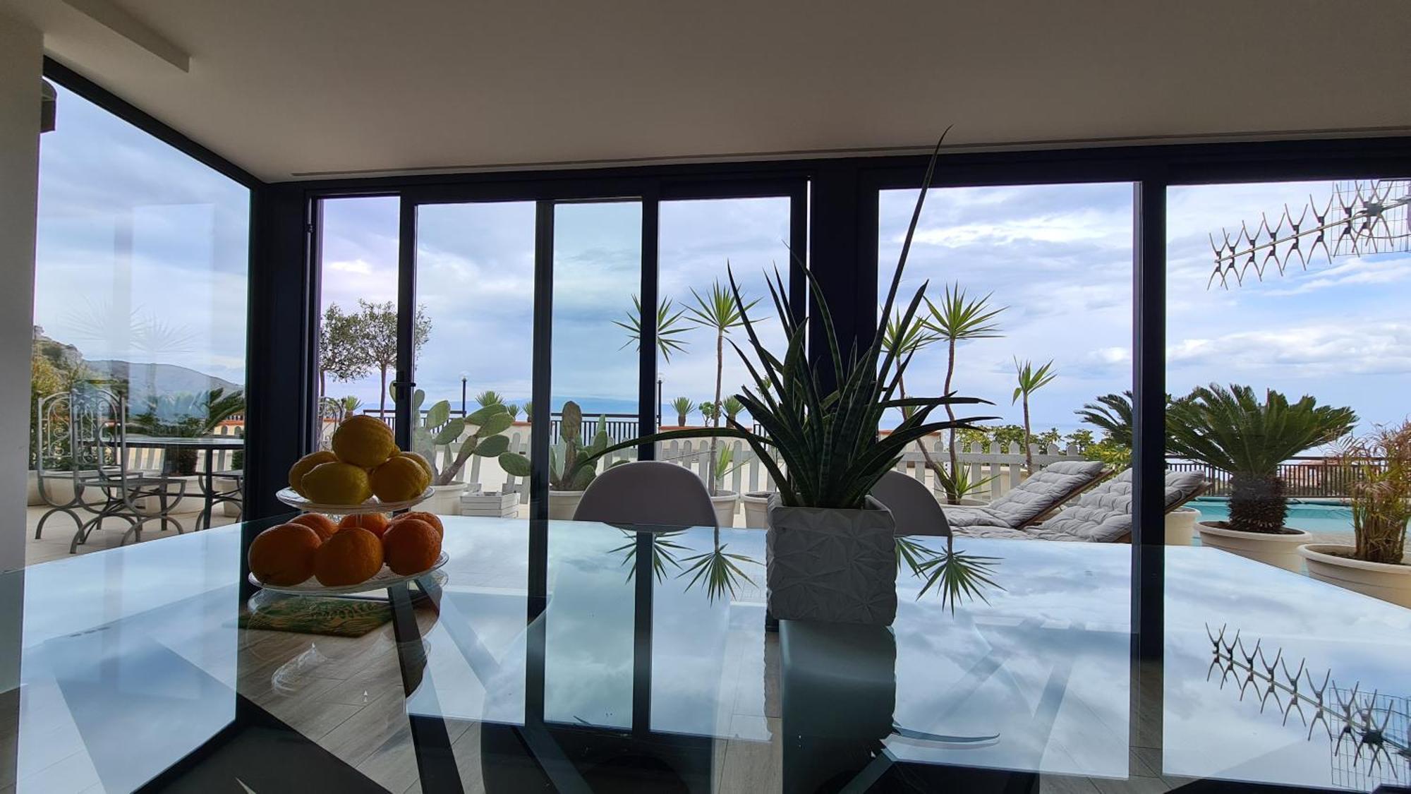 Maison De Charme With Private Jacuzzi Apartment